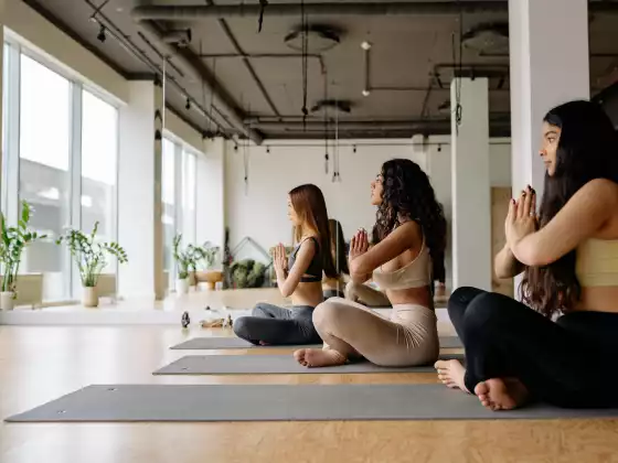Beginners Yin Yoga with Dixie